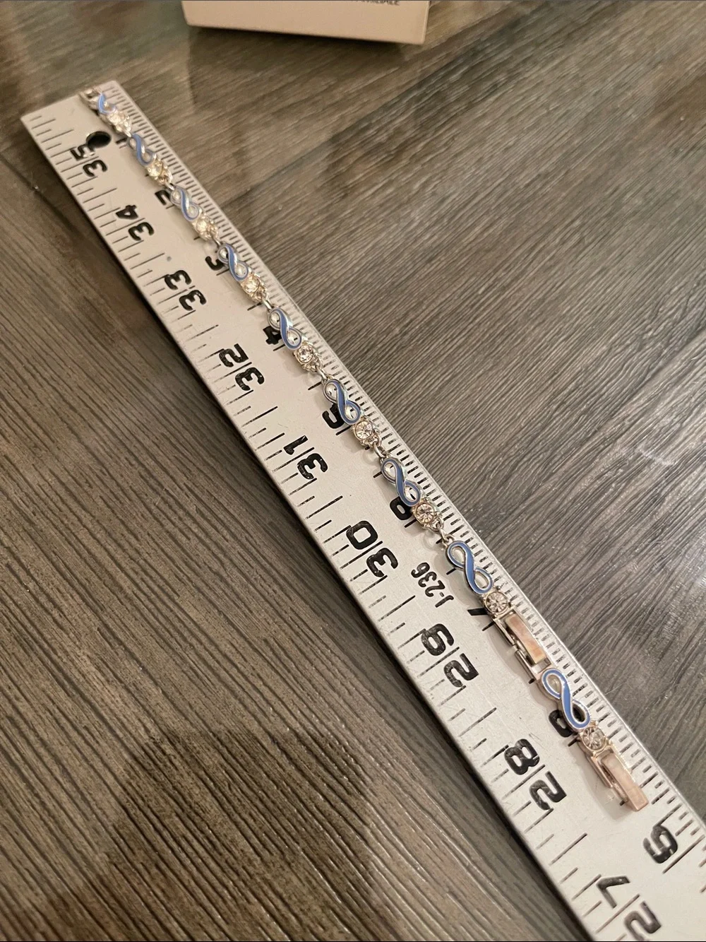 Avon 2015 Domestic Violence Tennis Bracelet with Extender 7 1/4” & 8 3/8” approx